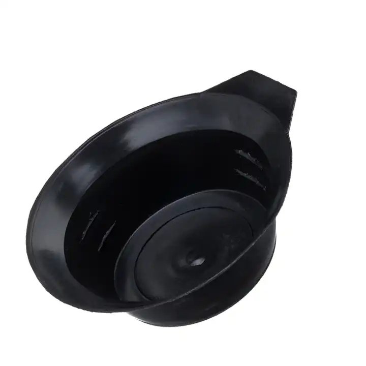 Black Tint Bowl for Precise Colour Mixing and Application - beautyhair.co.ukHair Colouring Mixing Bowl